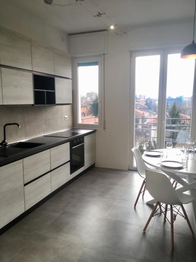 CaseOspitali - CASA LUMIERE bilo panoramico e luminoso - piano 3 NO ascensore Cernusco Sul Naviglio Exterior foto